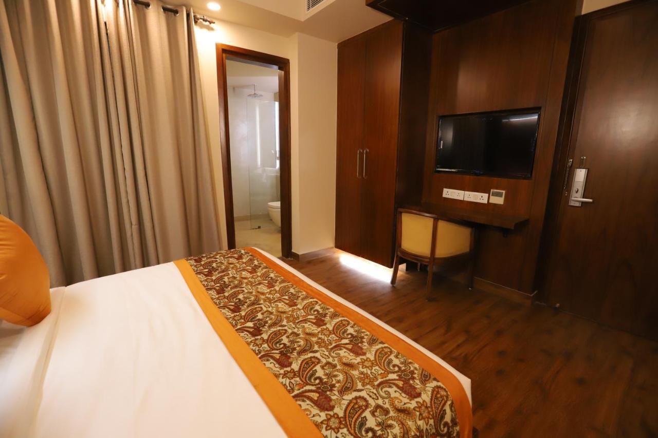 Ip Royal Hotel - Ню Делхи Екстериор снимка