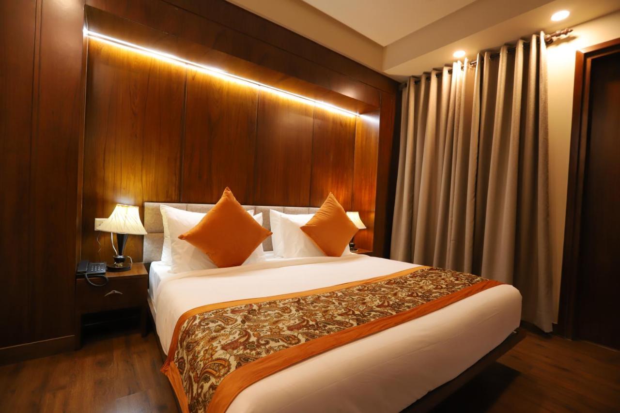 Ip Royal Hotel - Ню Делхи Екстериор снимка