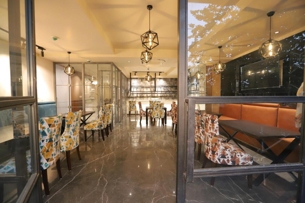 Ip Royal Hotel - Ню Делхи Екстериор снимка