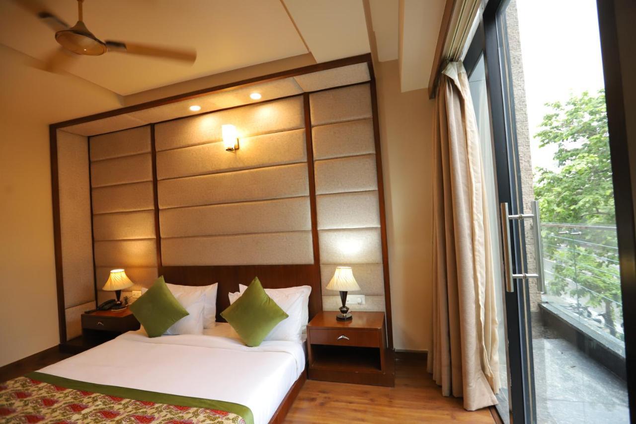 Ip Royal Hotel - Ню Делхи Екстериор снимка